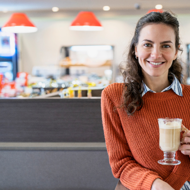 girl drinking coffee